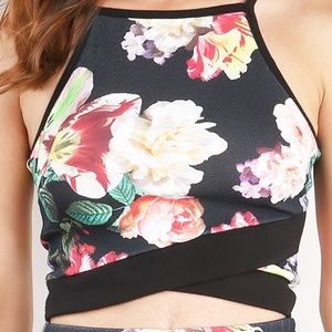 NWOT floral high neck crop top